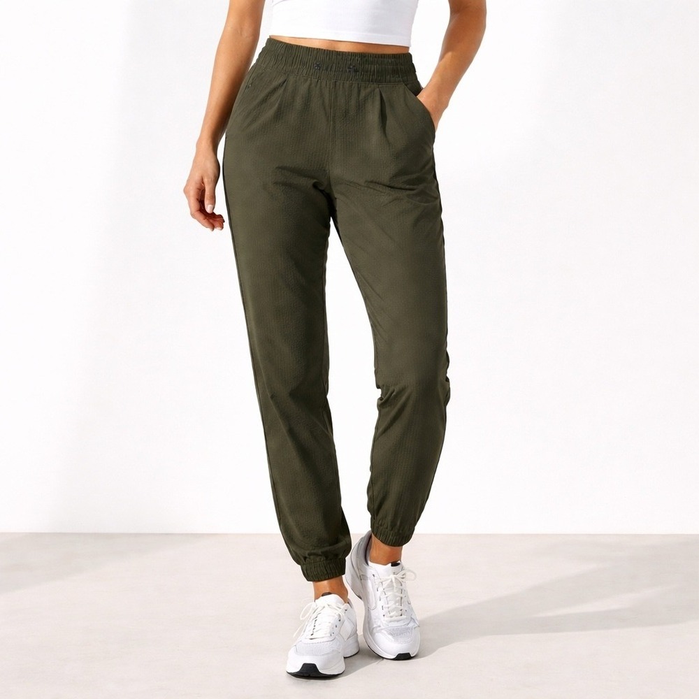 Athleta Textured Brooklyn Jogger Pants Olive Green Size 4 Activewear S Gorpcore